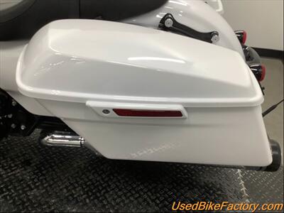 2017 Harley-Davidson FLHXS STREET GLIDE SPECIA   - Photo 23 - San Diego, CA 92121