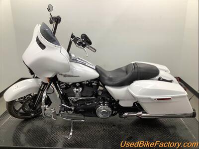 2017 Harley-Davidson FLHXS STREET GLIDE SPECIA   - Photo 3 - San Diego, CA 92121