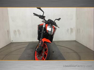 2022 KTM 890 DUKE   - Photo 2 - San Diego, CA 92121