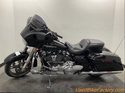 2017 Harley-Davidson FLHX STREET GLIDE   - Photo 3 - San Diego, CA 92121