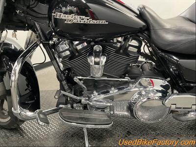 2017 Harley-Davidson FLHX STREET GLIDE   - Photo 23 - San Diego, CA 92121