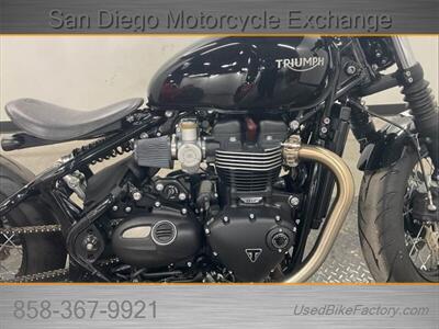 2022 Triumph BONNEVILLE BOBBER   - Photo 6 - San Diego, CA 92121