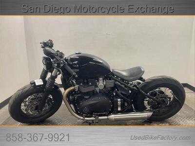 2022 Triumph BONNEVILLE BOBBER   - Photo 3 - San Diego, CA 92121