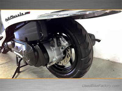 2022 Lance CALI CLASSIC 200I   - Photo 10 - San Diego, CA 92121