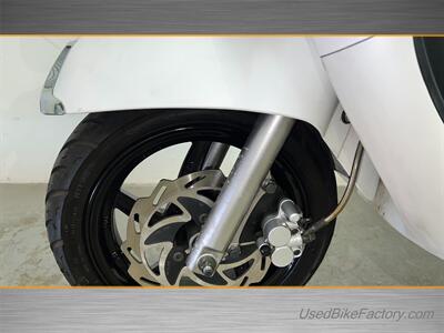 2022 Lance CALI CLASSIC 200I   - Photo 3 - San Diego, CA 92121