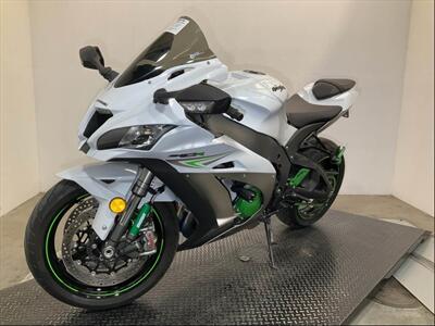 2017 Kawasaki ZX1000RHF NINJA ZX-10R   - Photo 12 - San Diego, CA 92121