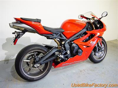 2010 Triumph DAYTONA 675   - Photo 3 - San Diego, CA 92121