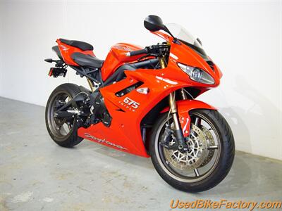 2010 Triumph DAYTONA 675   - Photo 5 - San Diego, CA 92121