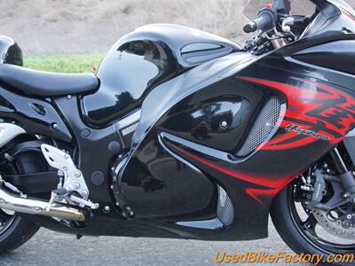 2011 Suzuki Hayabusa GSX1300R   - Photo 15 - San Diego, CA 92121