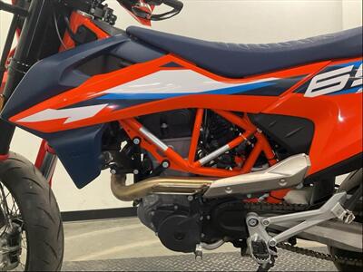 2023 KTM 690 SMC R   - Photo 7 - San Diego, CA 92121