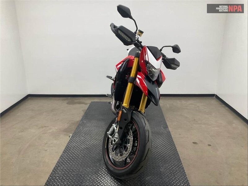 2016 Ducati HYPERMOTARD 939 SP  