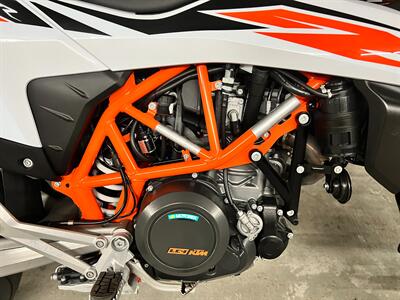 2020 KTM 690 SMC R   - Photo 9 - San Diego, CA 92121