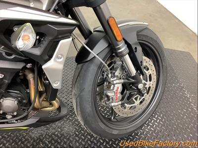 2020 Triumph STREET TRIPLE RS   - Photo 10 - San Diego, CA 92121