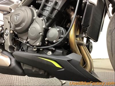 2020 Triumph STREET TRIPLE RS   - Photo 11 - San Diego, CA 92121