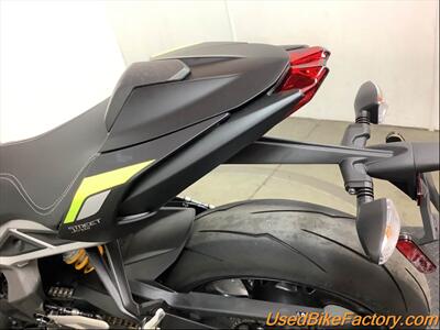 2020 Triumph STREET TRIPLE RS   - Photo 20 - San Diego, CA 92121