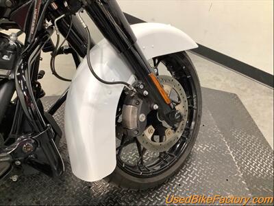 2020 Harley-Davidson FLHXS STREET GLIDE SPECIA   - Photo 9 - San Diego, CA 92121