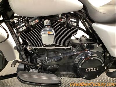 2020 Harley-Davidson FLHXS STREET GLIDE SPECIA   - Photo 23 - San Diego, CA 92121