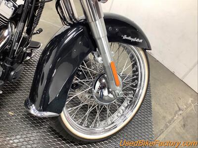 2017 Harley-Davidson Softail FLSTC HERITAGE CLASSIC   - Photo 8 - San Diego, CA 92121