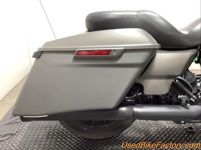 2019 Harley-Davidson FLHXS STREET GLIDE SPECIAL   - Photo 16 - San Diego, CA 92121