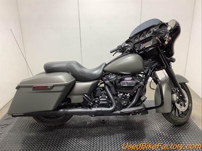 2019 Harley-Davidson FLHXS STREET GLIDE SPECIAL   - Photo 1 - San Diego, CA 92121