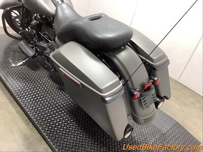 2019 Harley-Davidson FLHXS STREET GLIDE SPECIAL   - Photo 20 - San Diego, CA 92121