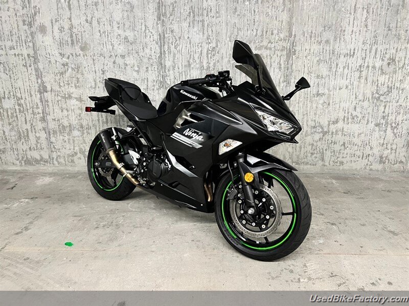 2022 Kawasaki Ninja 400  