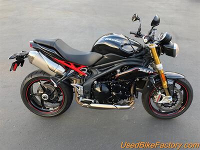 2012 Triumph SPEED TRIPLE R ABS 1050   - Photo 1 - San Diego, CA 92121