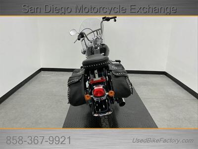 2023 Harley-Davidson FLHCS HERITAGE CLASSIC 114   - Photo 4 - San Diego, CA 92121