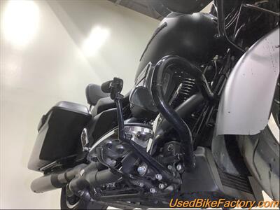 2017 Harley-Davidson FLTRXS ROAD GLIDE SPECIAL   - Photo 11 - San Diego, CA 92121