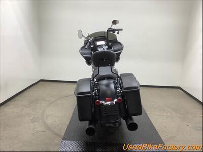 2017 Harley-Davidson FLTRXS ROAD GLIDE SPECIAL   - Photo 4 - San Diego, CA 92121