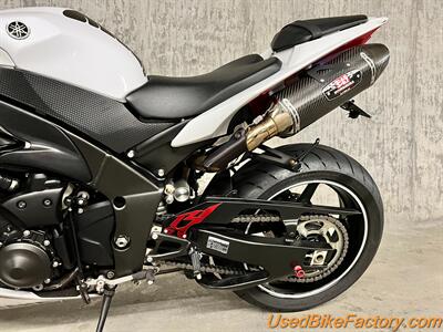 2012 Yamaha YZF-R1 RAVEN   - Photo 21 - San Diego, CA 92121