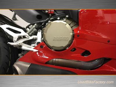 2017 Ducati 1299 ABS   - Photo 13 - San Diego, CA 92121