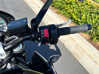 2022 Triumph STREET TRIPLE R&R LOW (BL   - Photo 26 - San Diego, CA 92121