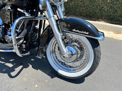 2017 Harley-Davidson FLSTC HERITAGE SOFTAIL CLASSIC   - Photo 21 - San Diego, CA 92121