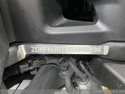 2025 Ducati STREETFIGHTER V2 S   - Photo 14 - San Diego, CA 92121