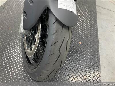 2025 Ducati STREETFIGHTER V2 S   - Photo 11 - San Diego, CA 92121
