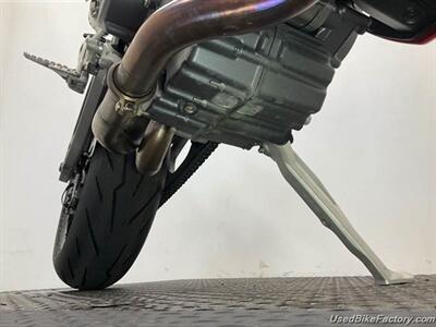 2025 Ducati STREETFIGHTER V2 S   - Photo 9 - San Diego, CA 92121