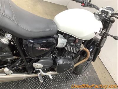 2018 Triumph STREET TWIN ABS   - Photo 8 - San Diego, CA 92121