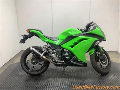 2015 Kawasaki Ninja 300 ABS   - Photo 2 - San Diego, CA 92121