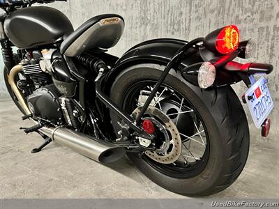 2023 Triumph Bonneville Bobber   - Photo 13 - San Diego, CA 92121