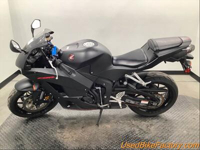 2020 Honda CBR600RR   - Photo 3 - San Diego, CA 92121