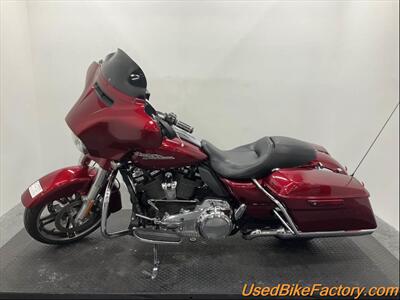 2017 Harley-Davidson FLHXS STREET GLIDE SPECIAL   - Photo 2 - San Diego, CA 92121