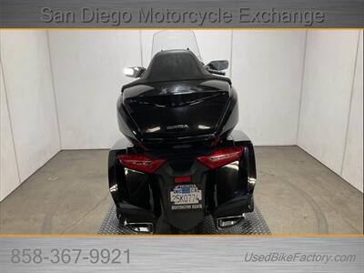 2019 Honda GL1800D GOLDWING TOUR DCT   - Photo 4 - San Diego, CA 92121