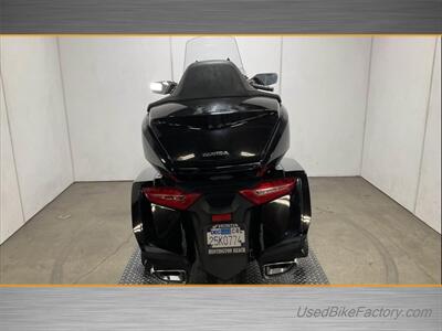 2019 Honda GL1800D GOLDWING TOUR DCT   - Photo 4 - San Diego, CA 92121