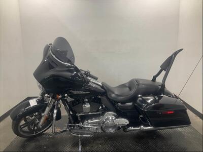 2016 Harley-Davidson Touring FLHXS STREET GLIDE SPECIAL   - Photo 3 - San Diego, CA 92121