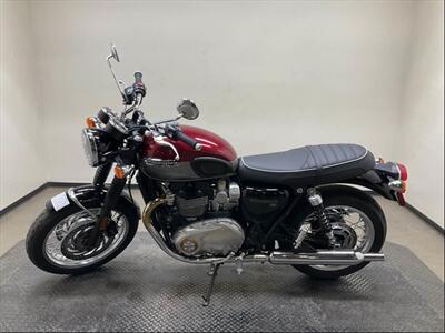 2022 Triumph BONNEVILLE T120 TWO-TONE   - Photo 3 - San Diego, CA 92121