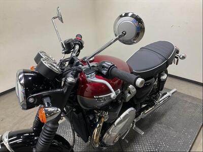 2022 Triumph BONNEVILLE T120 TWO-TONE   - Photo 15 - San Diego, CA 92121