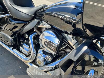 2016 Harley-Davidson FLTRU ROAD GLIDE ULTRA   - Photo 2 - San Diego, CA 92121