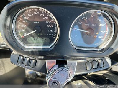 2016 Harley-Davidson FLTRU ROAD GLIDE ULTRA   - Photo 13 - San Diego, CA 92121