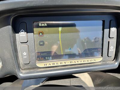 2016 Harley-Davidson FLTRU ROAD GLIDE ULTRA   - Photo 12 - San Diego, CA 92121